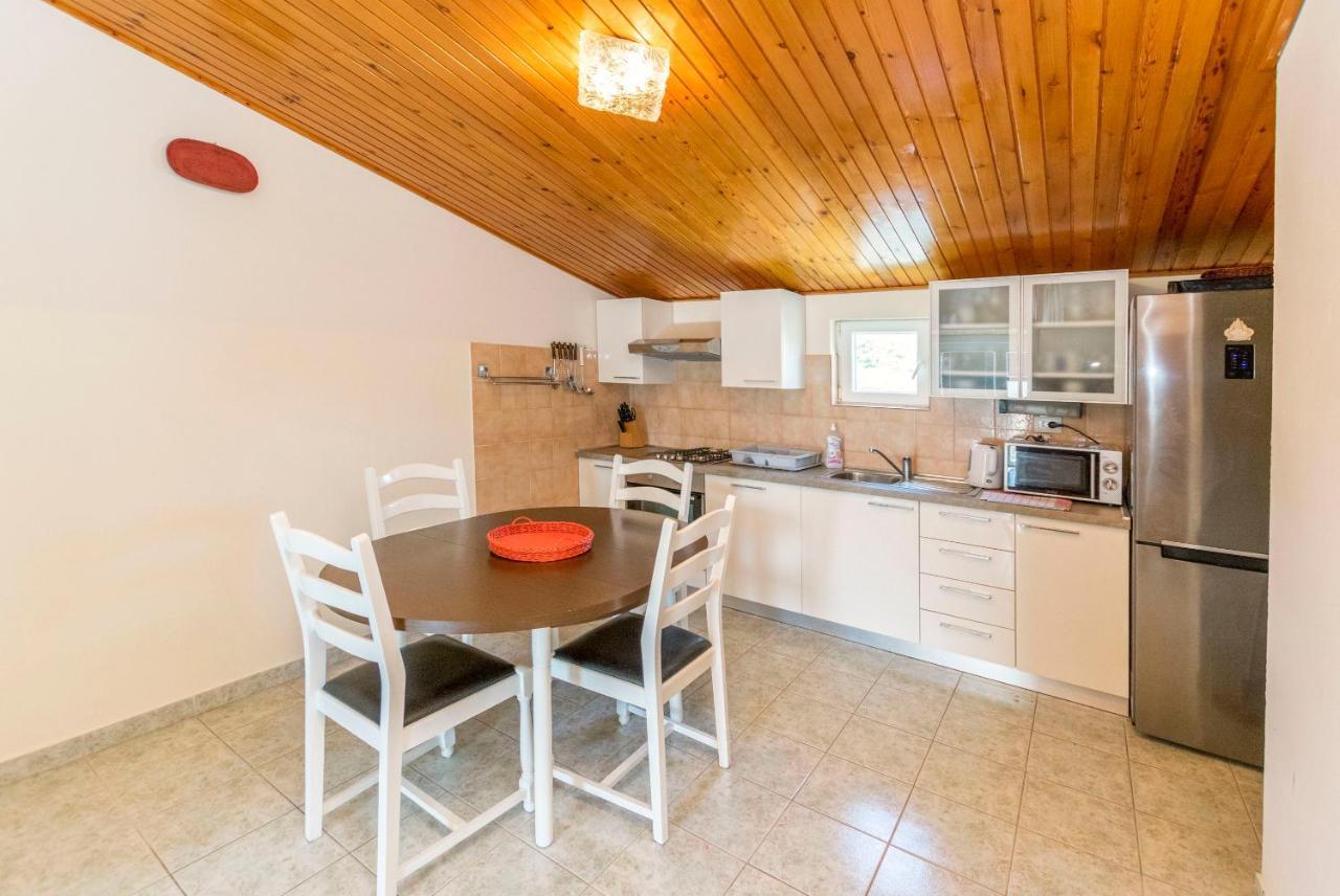Apartment Jere Proto *