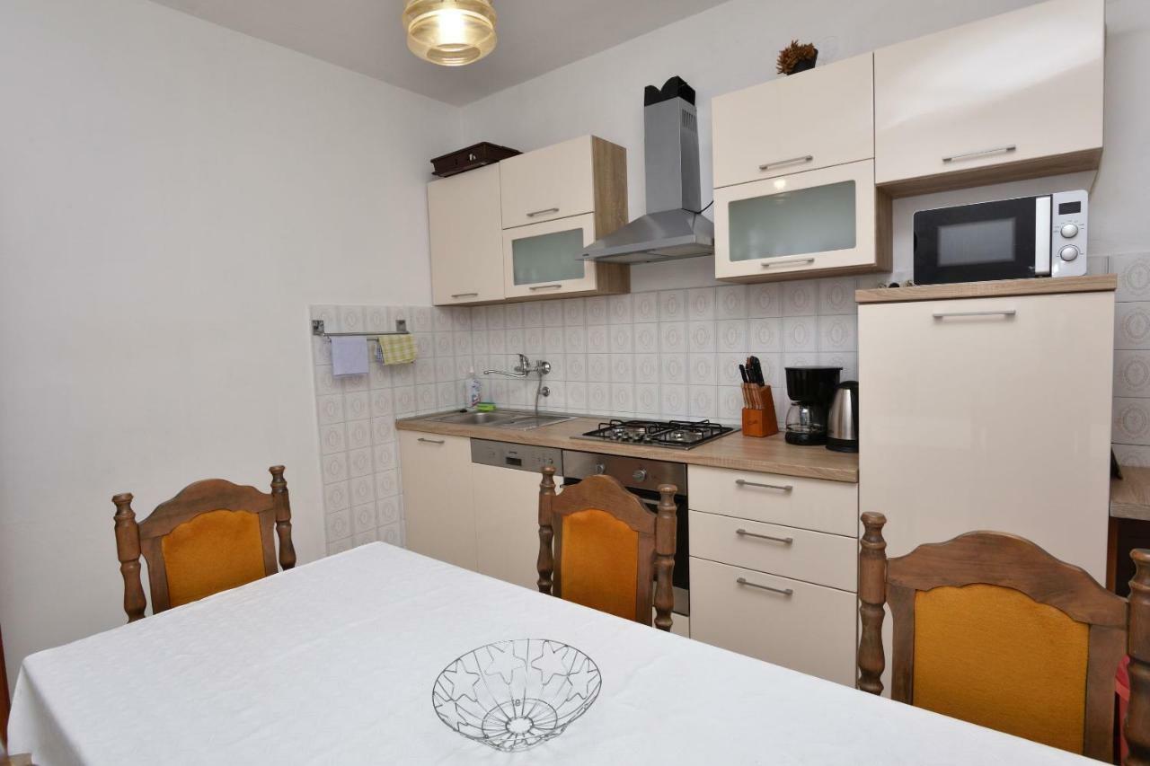 Apartment Jere Proto