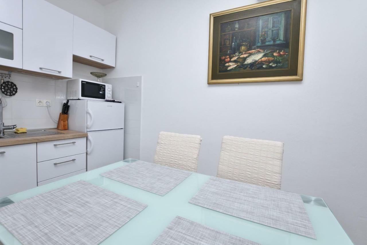 Jere Proto Apartment