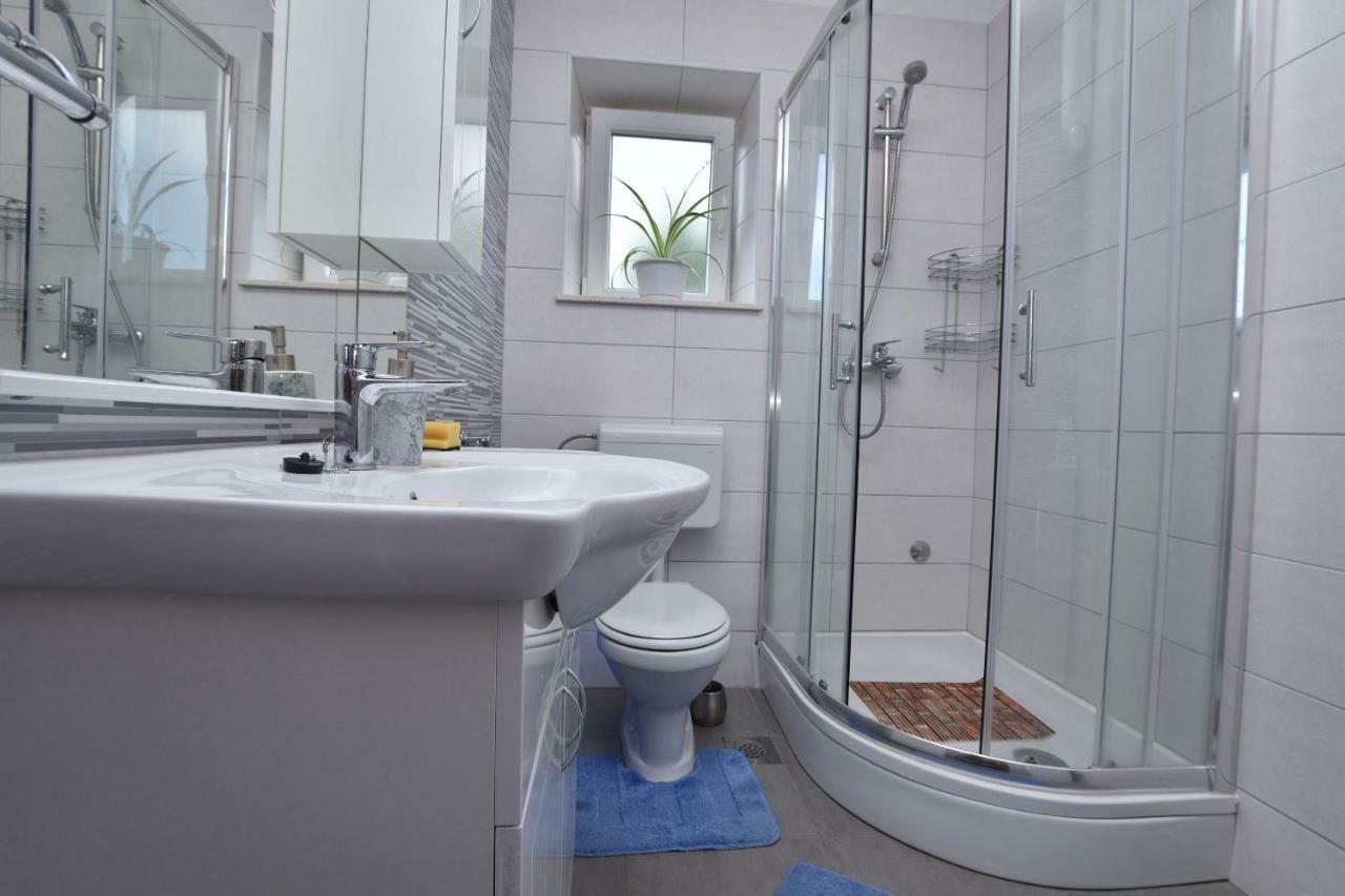 Jere Proto Apartment Primosten